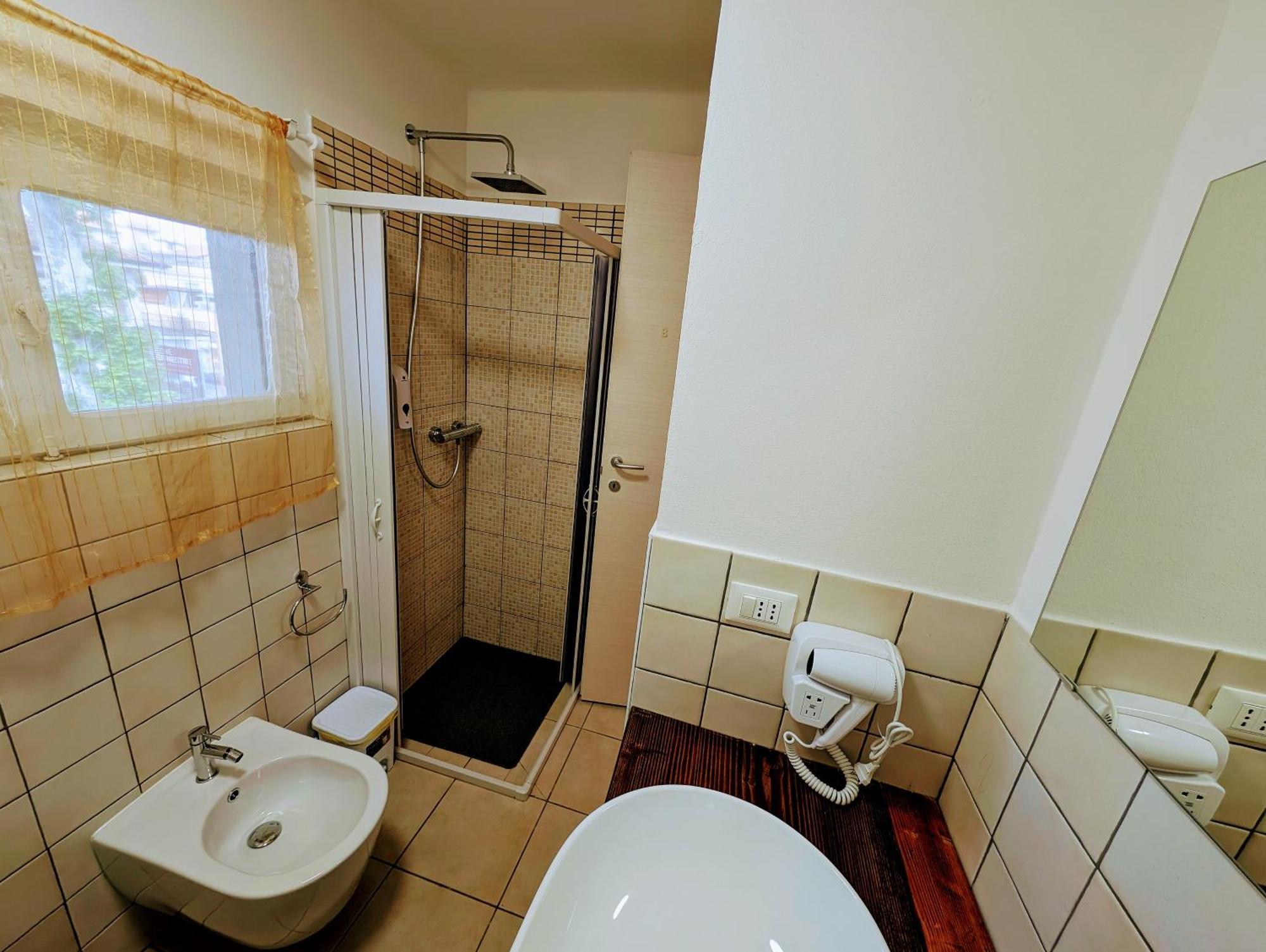 Guest House Il Glicine Stadio - Ospedale Чезена Екстериор снимка